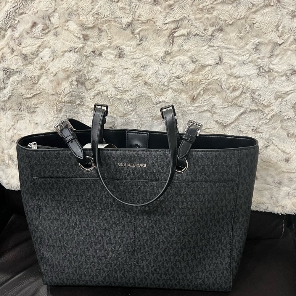 Large Commuter Tote